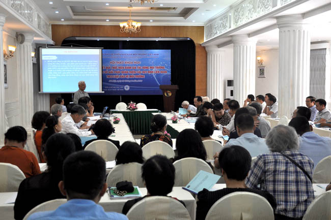 Nhiều[-]ý[-]kiến[-]tâm[-]huyết[-]đóng[-]góp[-]cho[-]Đánh[-]giá[-]tác[-]động[-]Môi[-]trường[-](ĐTM)